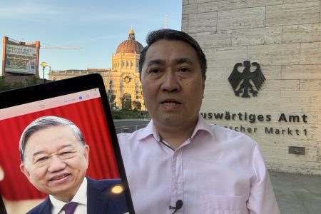 DÙNG 2 KẾ BẨN, TÔ LÂM LỘ BÀI?!
