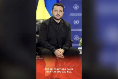 Ông Zelensky dọa đánh nhà máy lọc dầu Nga